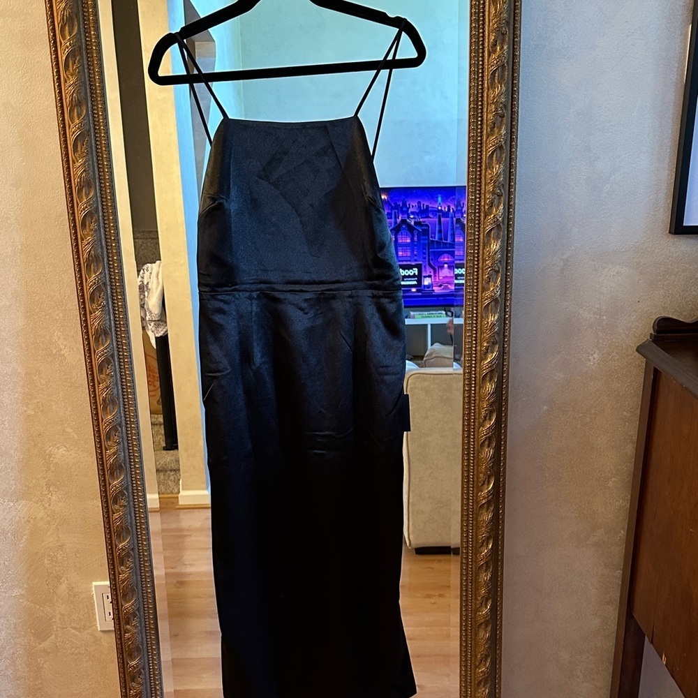 NWT Lulu's Dress - Kaisley black satin backless midi dress sz large